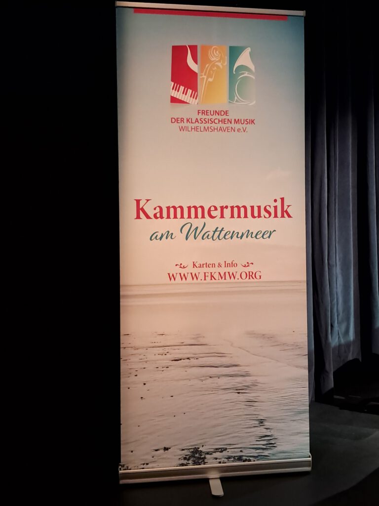 Advertising Chamber Music at the Wadden Sea